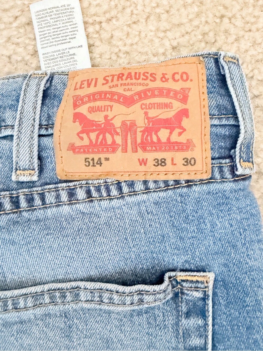 Levi's 514 Men's Jeans Light Blue with Brown Leather Patch
